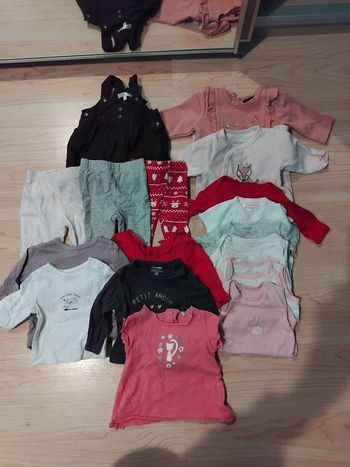 Lot vêtements 1 moiq 