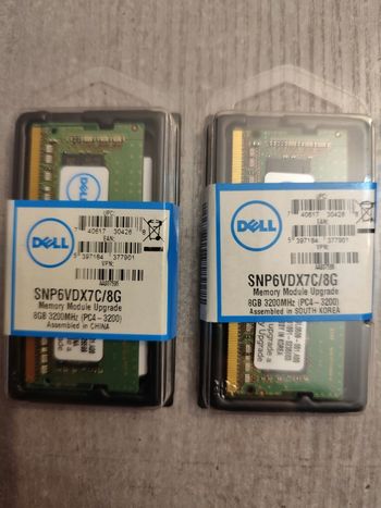 Barrettes mémoire Dell 8Gb DDR4 neuves x2