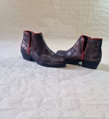 Bottines femme  , Vanessa Wu , taille 36
