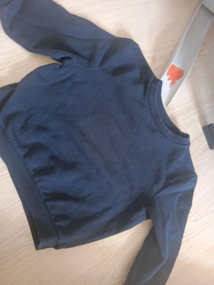 Pull sweat - photo numéro 3