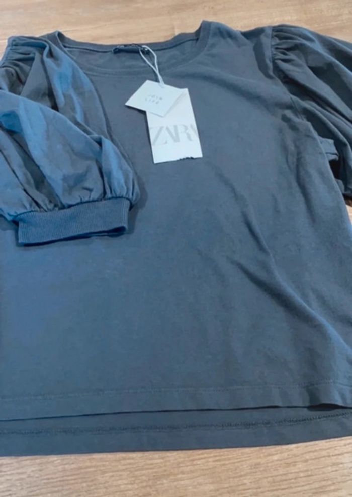 T-shirt manches bouffantes Zara - photo numéro 4