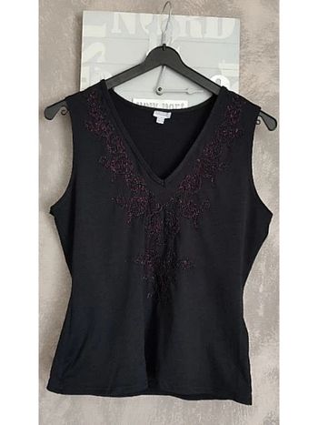 Tee-shirt moulant taille 42 Etam