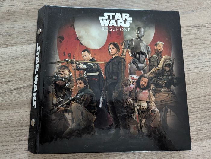 Vend 2 classeurs de cartes collection star wars - photo numéro 6