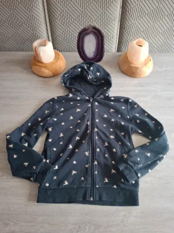 Veste a capuche Taille 10 ans