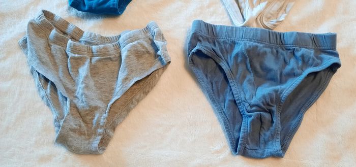 Lot de sous vêtements 2/3 ans - photo numéro 4