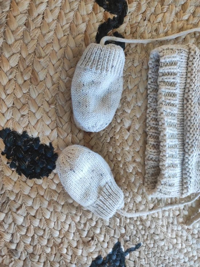 Ensemble bonnet cache cou et moufle - photo numéro 4