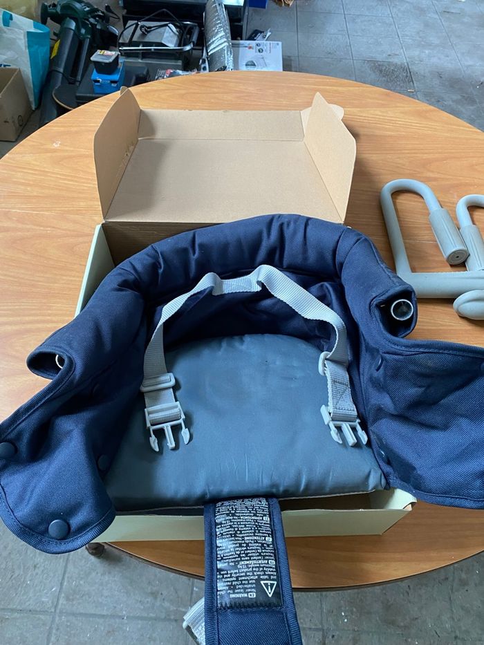 Siège de table - photo numéro 3