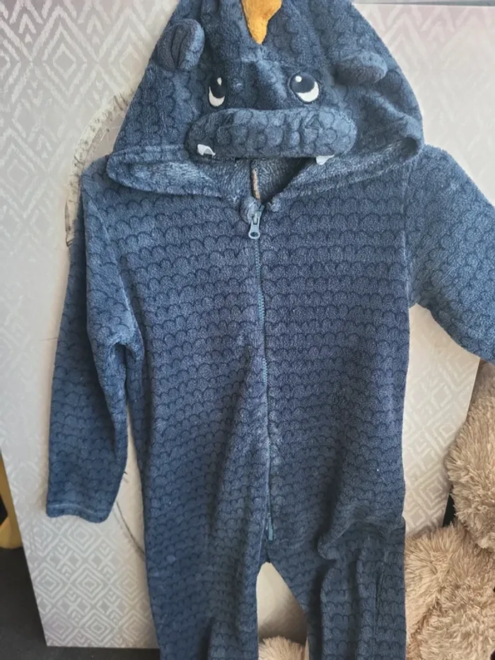 Surpyjama 8ans - photo numéro 2
