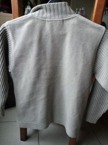 Veste polaire grise bon état