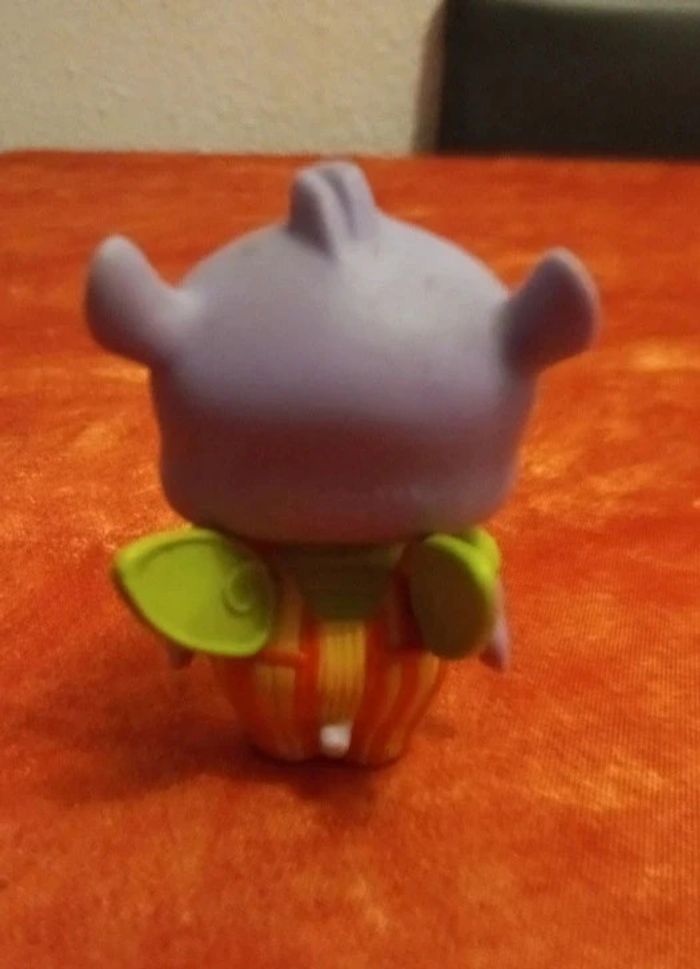 Otis, hippopotame des Winx, Bandai, Rainbow 2010 - photo numéro 3