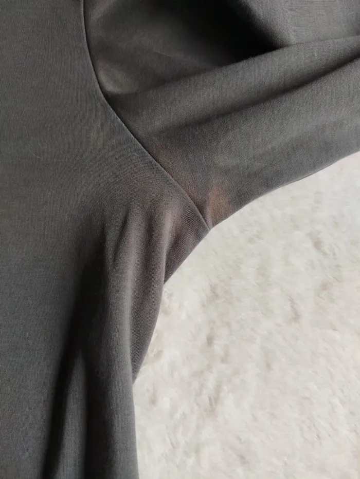 Polo vintage manches longues homme Hugo Boss taille M - photo numéro 8