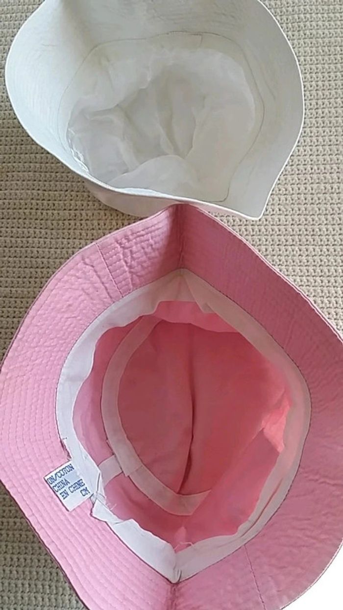 Lot de 2 bob fille taille 1 ans - photo numéro 2