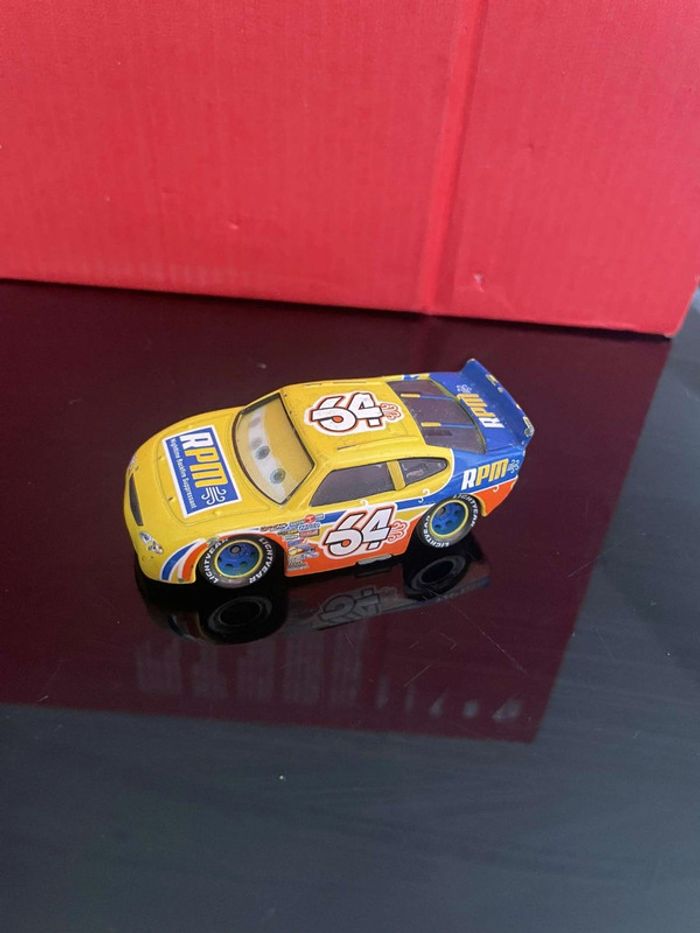 Voiture Cars Piston Coupe Cup Double Yeux Disney Pixar