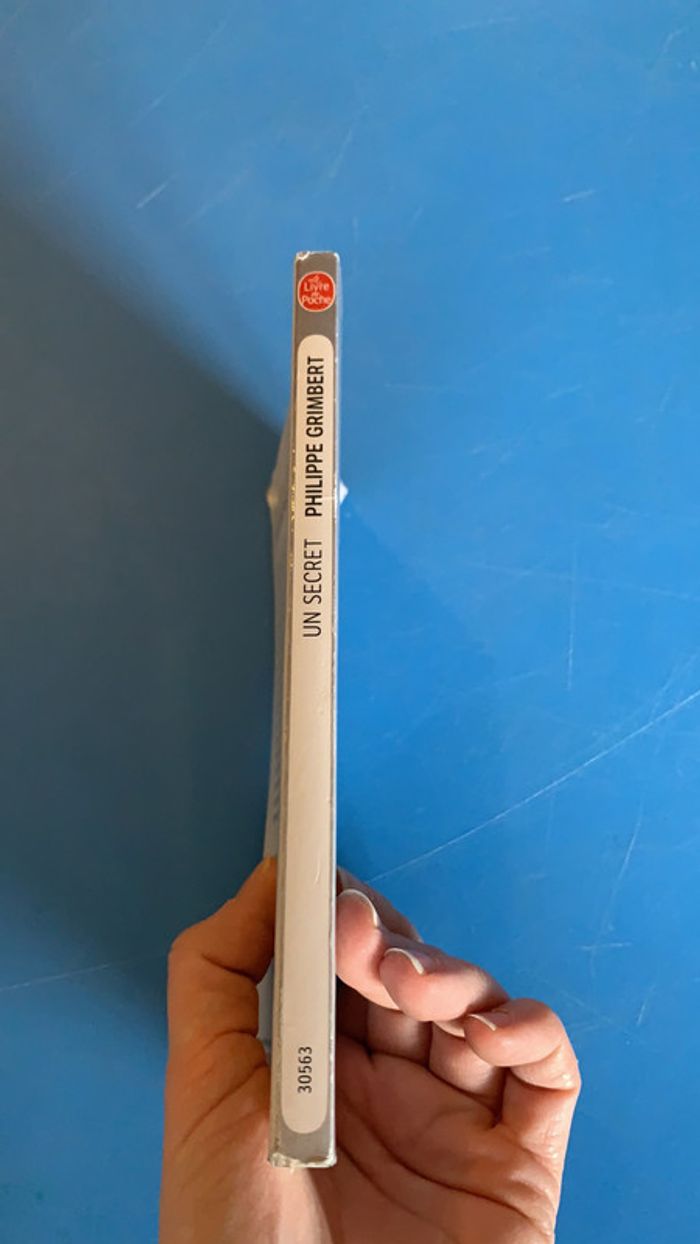 Livre Un Secret de Philippe Grimbert - photo numéro 4
