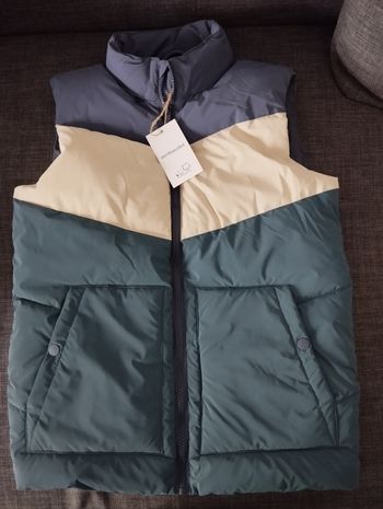 Veste sans manche en 14 ans 