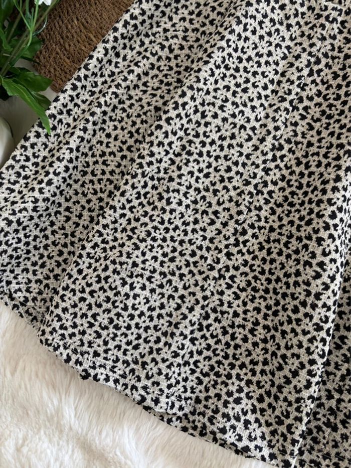 Jupe noire et blanche Zara taille M - photo numéro 2