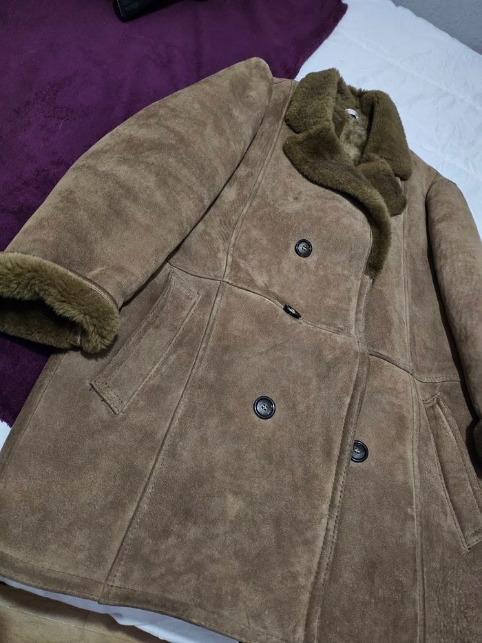 Manteau homme en mouton retourner taille 46.48  marque O'NED - photo numéro 4