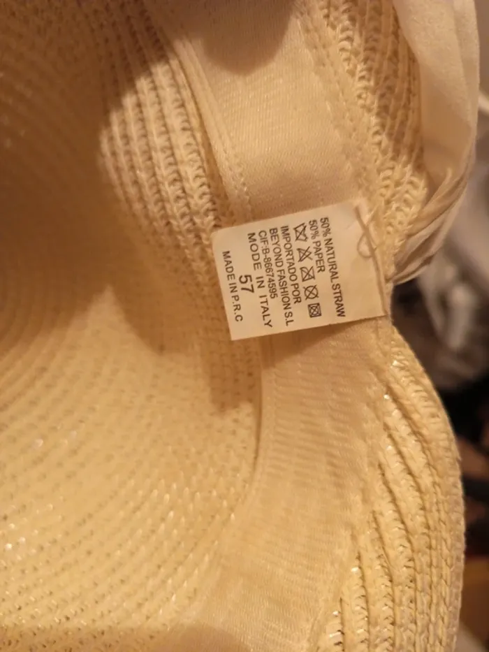 Chapeau femme élégant - photo numéro 3