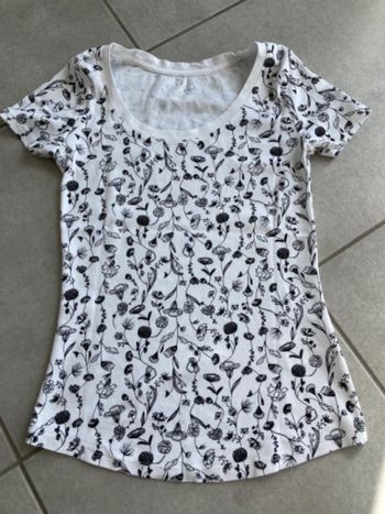 T shirt MC blanc et noir T.S