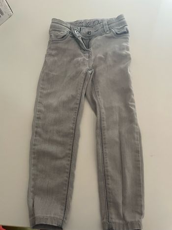 Jean fille taille 3ans