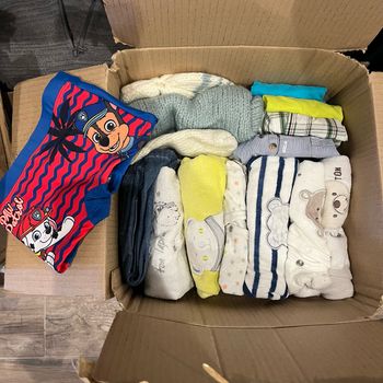 Lot vêtements 6 mois