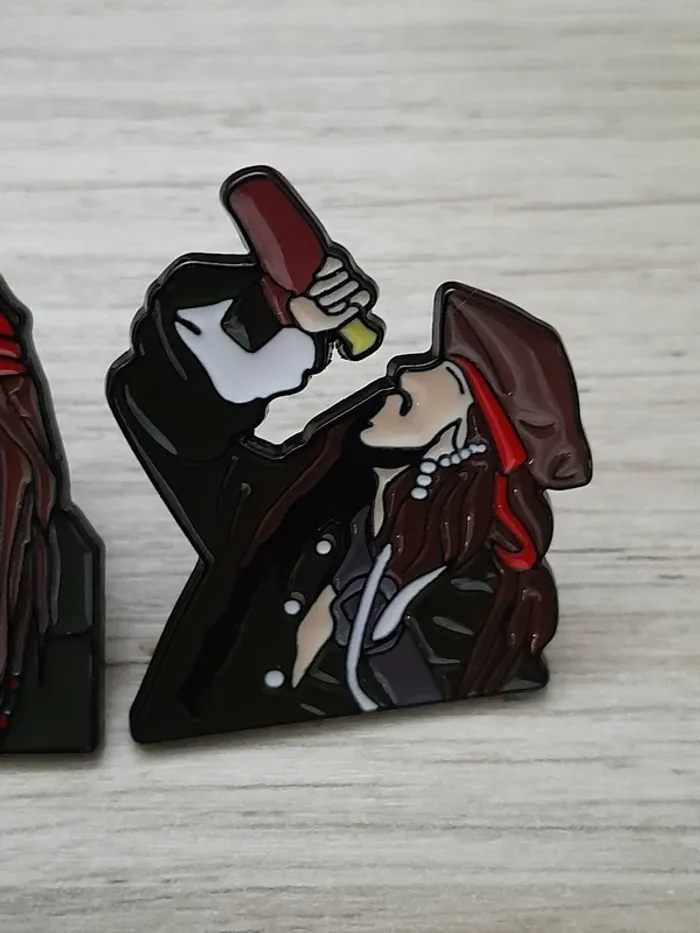 Lot de 2 Pin's Pirate des Caraibes, en métal N°1 - photo numéro 3