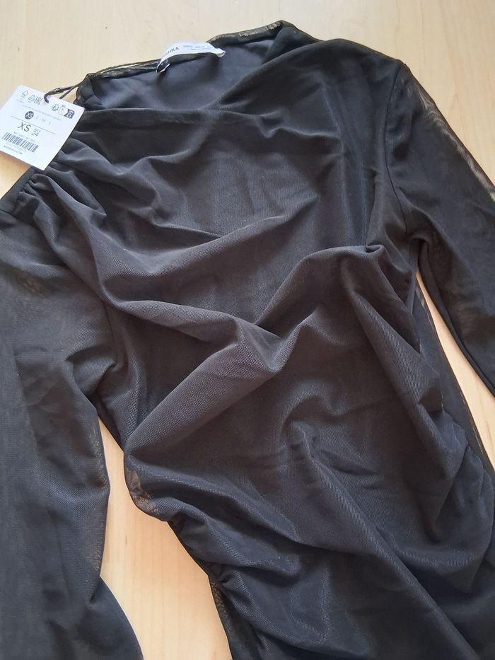 Robe noire - photo numéro 2