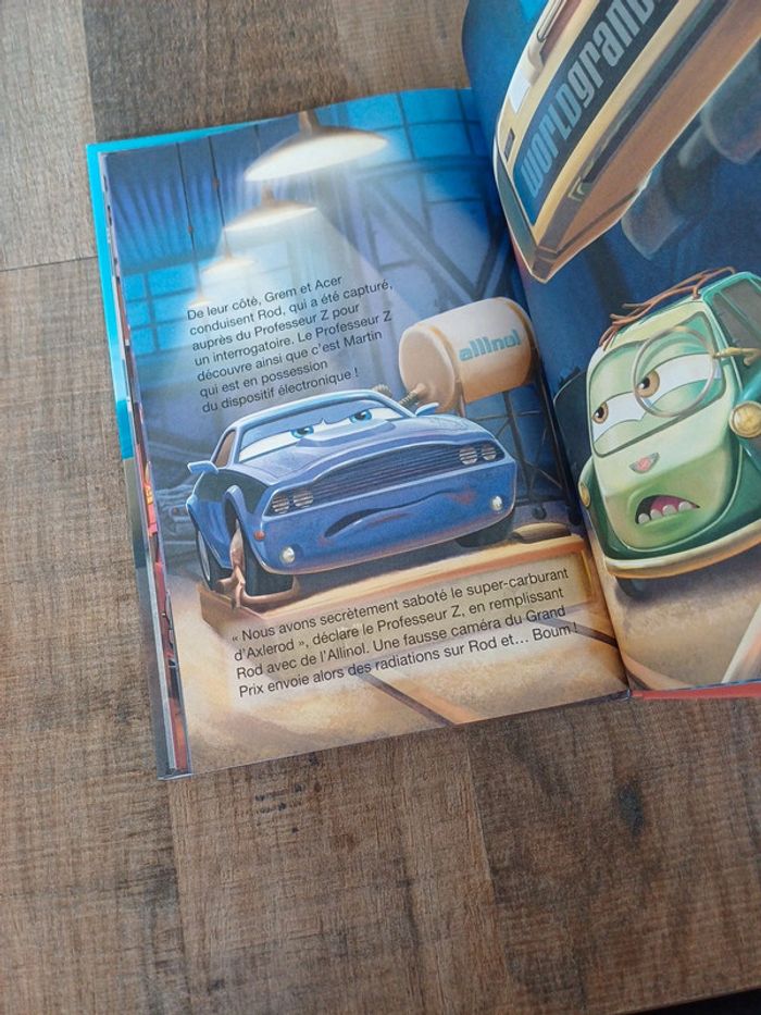 Livre Club du livre Mickey Cars 2 - photo numéro 3
