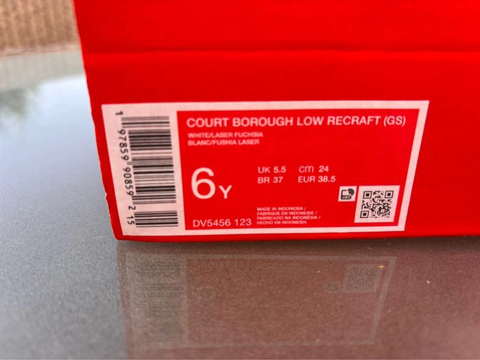 Baskets Nike P.38,5 Neuves - photo numéro 11