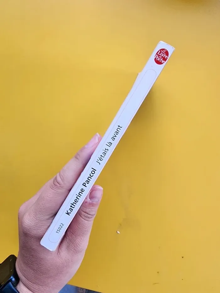 Livre de poche "j'étais là avant" de Katherine Pancol - photo numéro 7