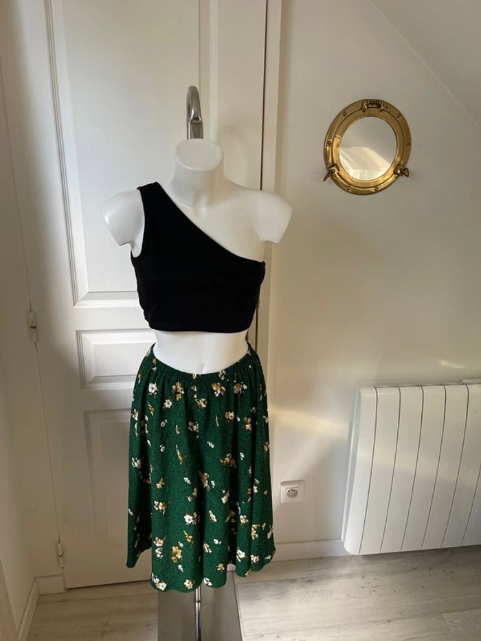 Short vert à fleurs - photo numéro 2
