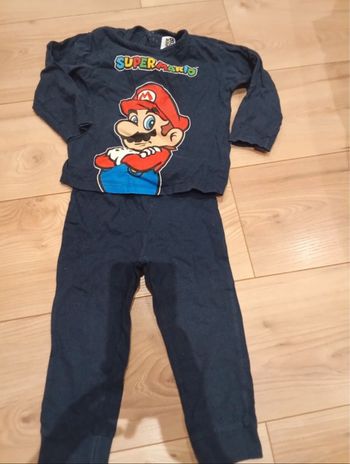 Pyjama Mario