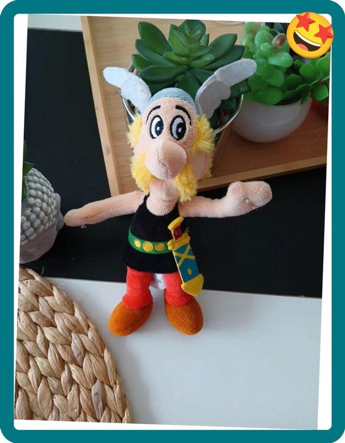 Péluche doudou Asterix Comme Neuf🌿🎁 - photo numéro 2