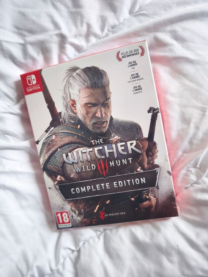 The witcher 3 Wild hunt édition complète sur switch neuf