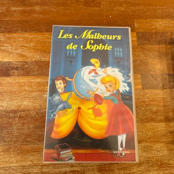 Cassette vhs les malheurs de Sophie