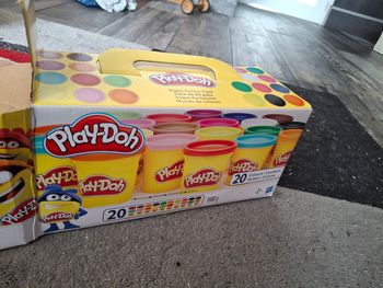 Lot de 20 pots de pâte à modeler Play Doh