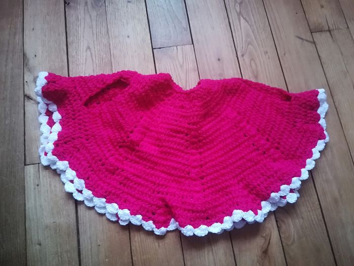 Splendide cape en laine faite main taille 18 mois-2 ans 4,50€ - photo numéro 2