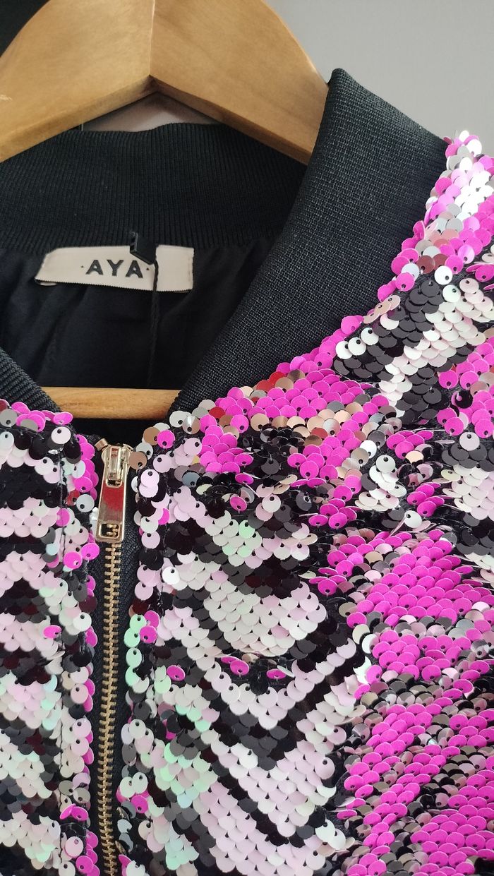 Veste bombers court zébré à sequins neuf - photo numéro 2