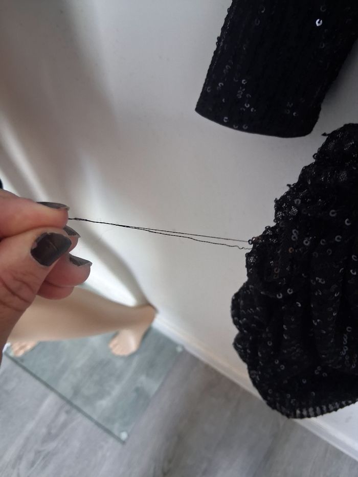 Magnifique robe pour les fêtes ou soirée femme taille S - photo numéro 7