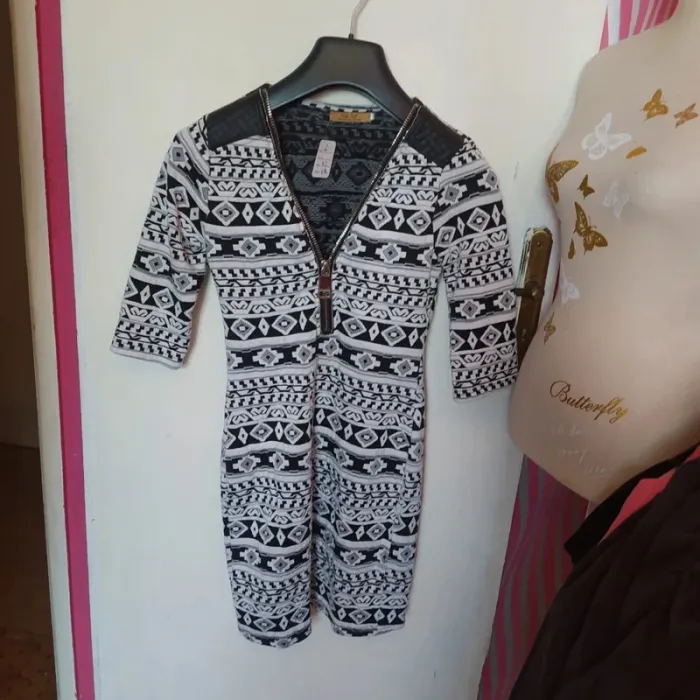 249- robe casual manche 3/4, H F women, Taille XS