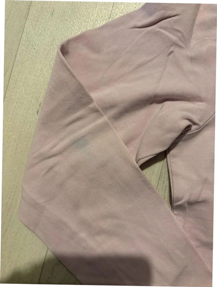 T-shirt orchestra 8 ans rose clair, manches longues, tache sur la manche - photo numéro 2