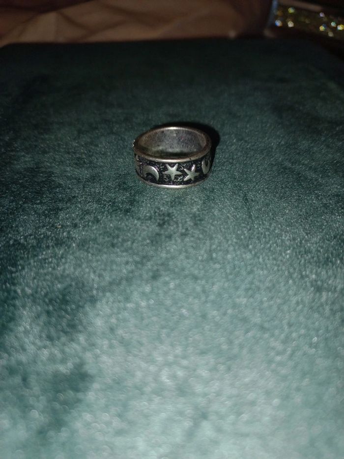 Bague argenté avec motifs