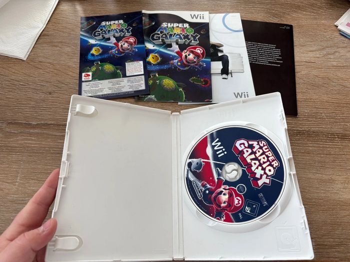 Super mario galaxy nintendo wii - photo numéro 2
