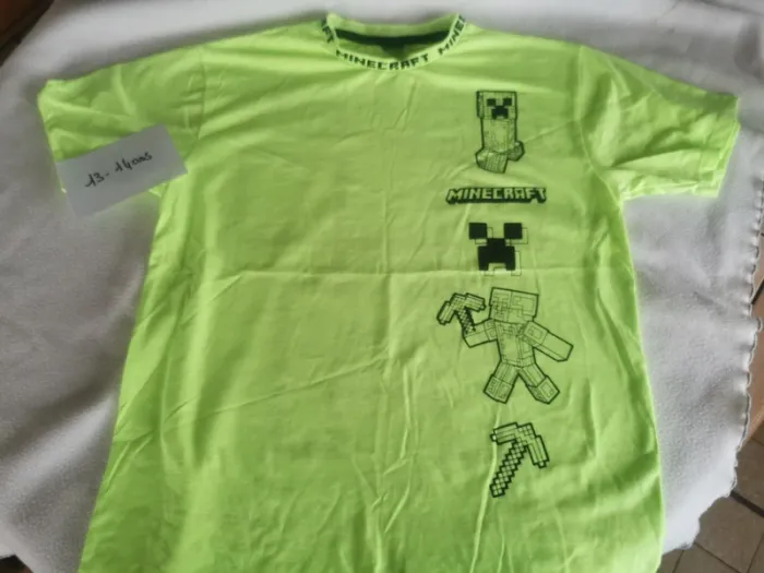 T shirt minecraft 13-14ans