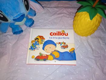 Caillou va a la garderie