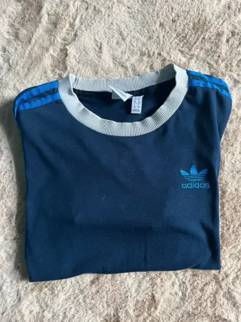 T shirt adidas