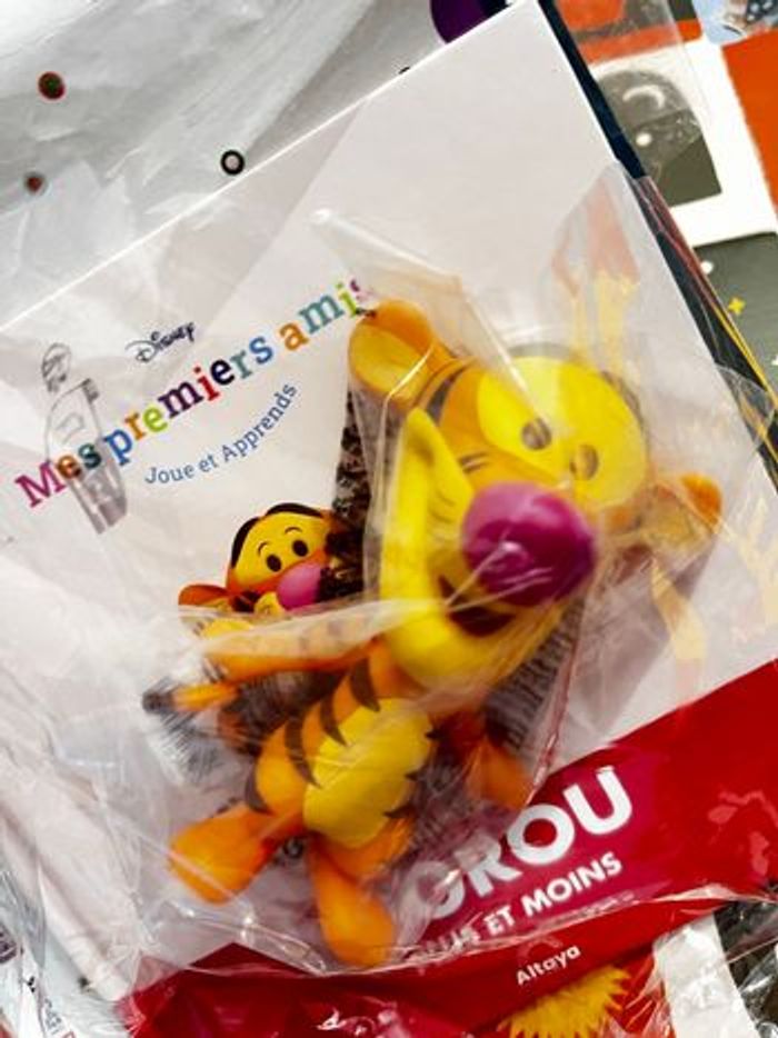 Livre Disney mes premiers amis, inclus la figurine - photo numéro 3