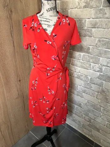 Robe rouge taille S