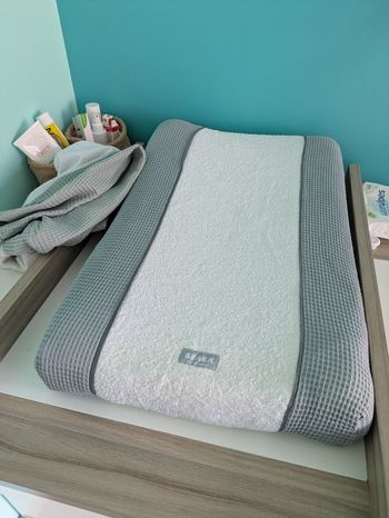Matelas à langer incliné Sofalange de Béaba+ 2 housses