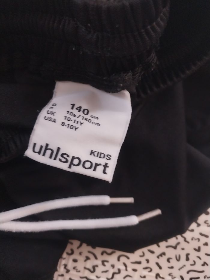 Short de sport Uhlsport garçon 10 ans - photo numéro 4